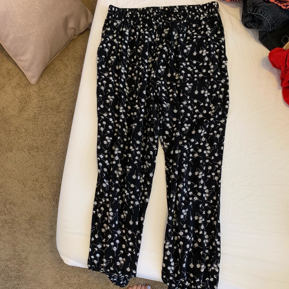 Flowy pants